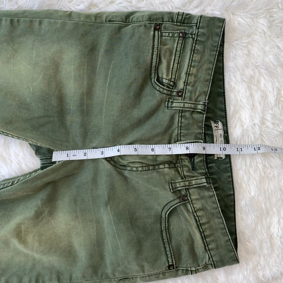 Free People Mid Rise Sueded Utility Cargo Zip Ankle Pants in Green - Picture 7 of 11